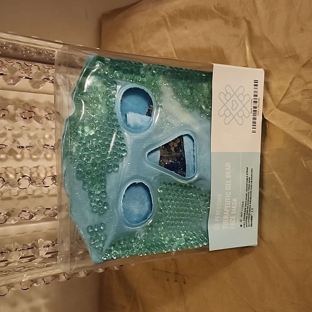 THERAPEUTIC FACE MASK